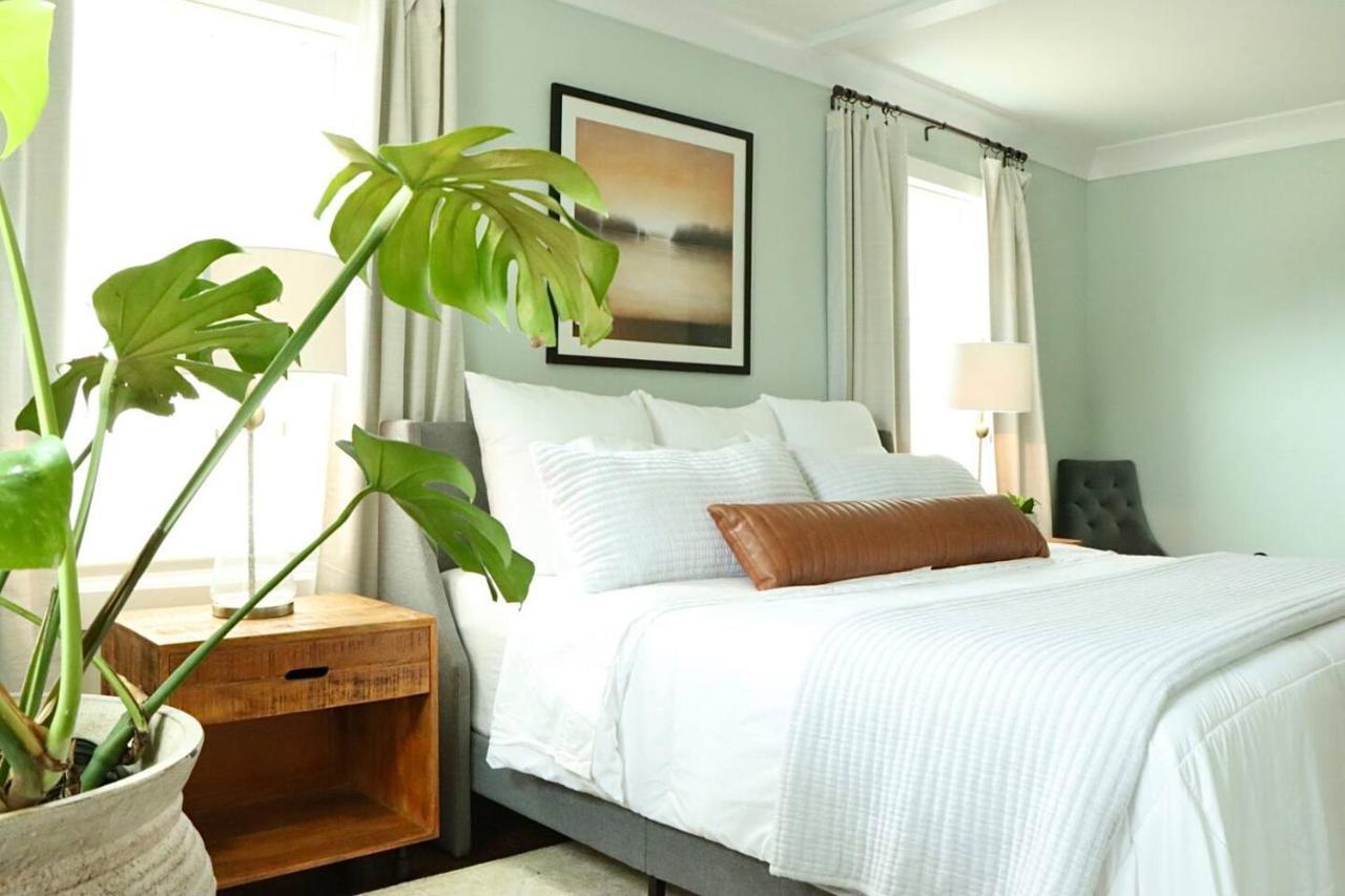 The Monopoly House - Your Ideal Retreat In The Heart Of Атланта Екстериор снимка